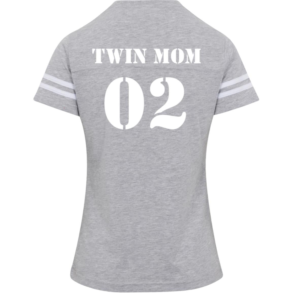 TWIN MOM 02